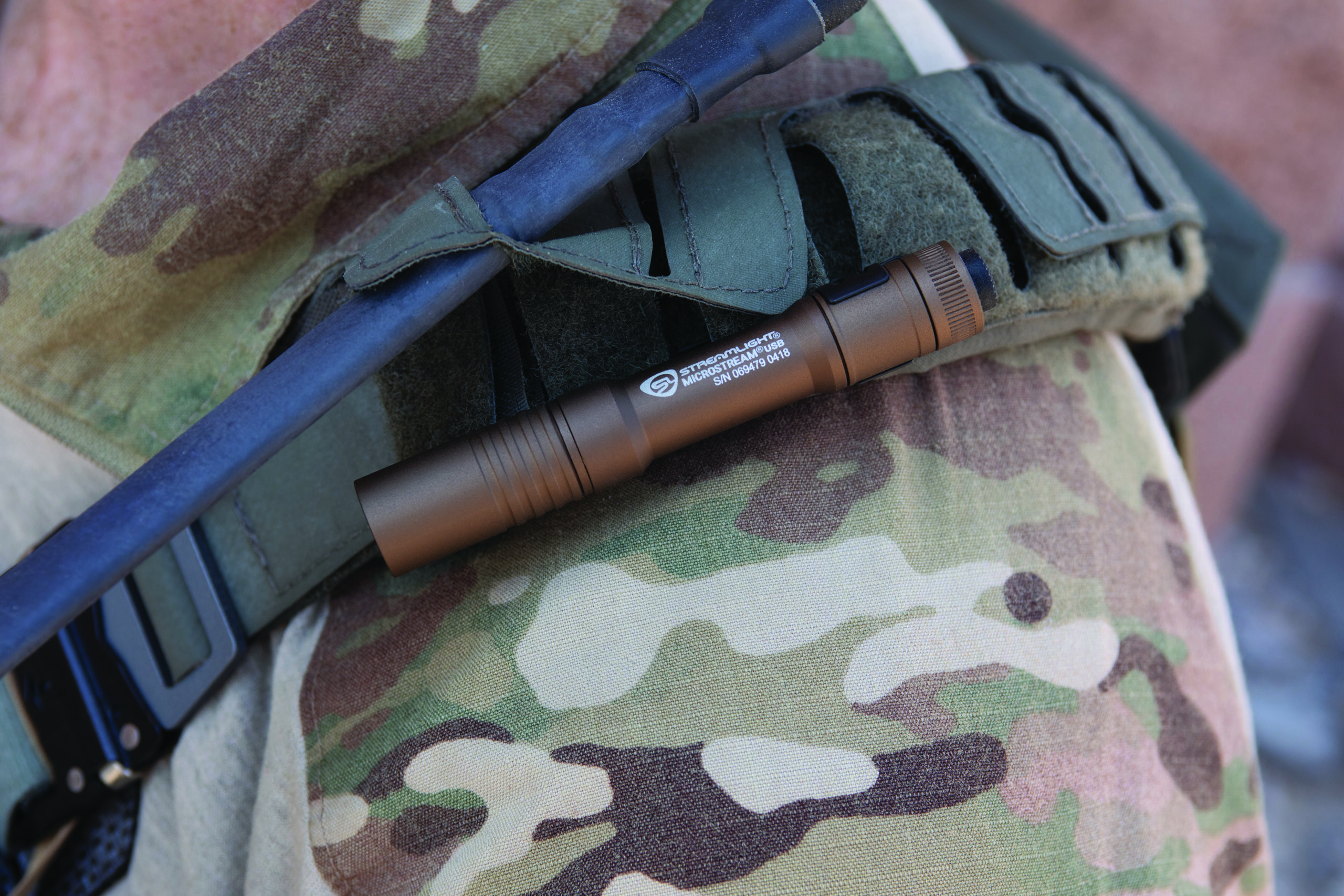 Streamlight 66609 MicroStream® USB Bright Pocket-sized Rechargeable Flashlight